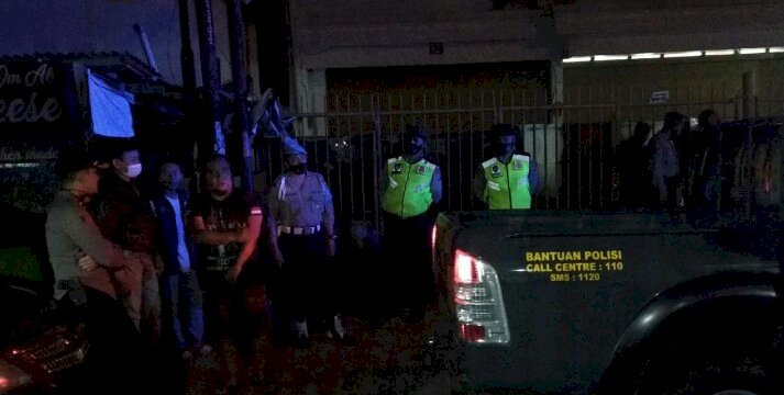 Polsek Regol Polrestabes Bandung laksanakan himbauan kepada Kelompok Bermotor wilayah Hukum Polsek Regol