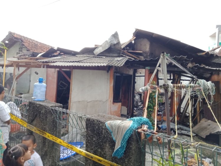 Terjadi Kebakaran Rumah Akibat konsleting Listrik di Cimanggu Kota Bogor