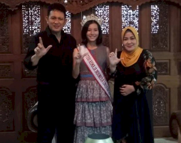 SPDB Drs. Pangeran Edward Syah Pernong , S.H., M.H. Apresiasi Prestasi Muli Lampung di Ajang Putri Remaja Indonesia 2021