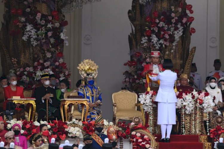Presiden Jokowi jadi Inspektur Upacara HUT Ke-77 RI